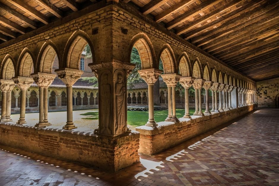 Photo d'un vrai cloître Commerçant À Arcades