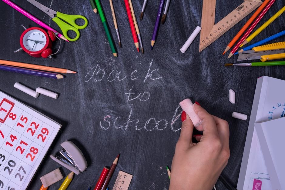 Photo d'un vrai horloge Murale D’École
