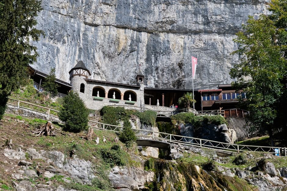 Photo d'un vrai escalier de Monastère Montagnard Vue Frontale