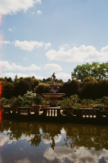 Photo d'un vrai jardin renaissance italien a colorier