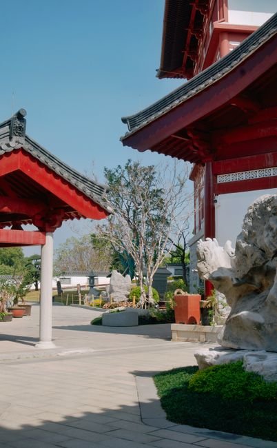 Photo d'un vrai jardin chinois savant et paisible